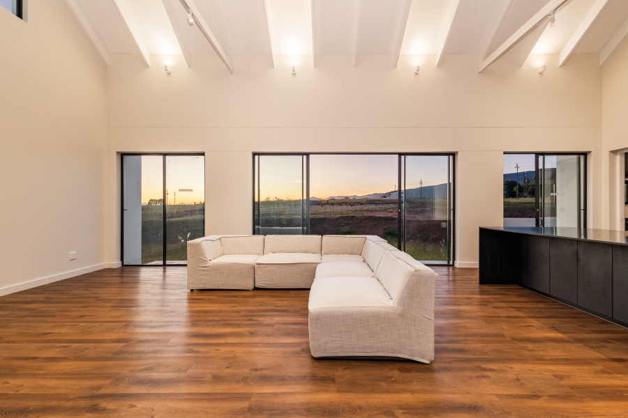 3 Bedroom Property for Sale in The Crags Western Cape